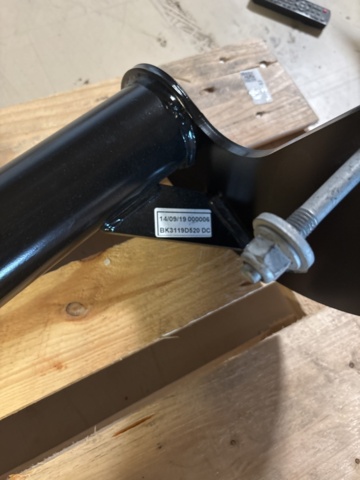 1373187-2 Dragkrok / draganordning – Ford Transit