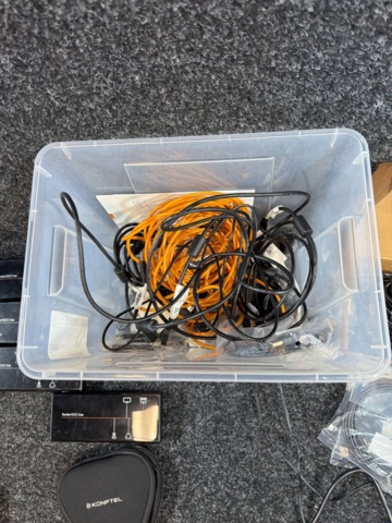 1516360-9 Konferenssystem med tillbehör - Konftel Ego / OCC Hub