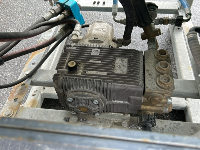 1504259-13 MultiOne Street Washer -2022