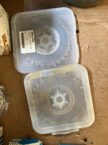 1475340-8 Collection of lathe accessories and tools