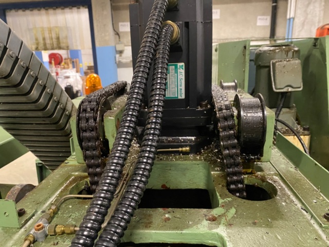 1373149-16 CNC-bearbetningsmaskin - Matsuura MC-510V - 1991 - Reparationsobjekt
