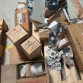 1373170-2 Samling med elmaterial, montageartiklar och verktyg – blandat parti