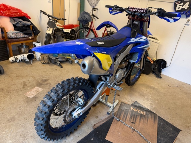 1515929-2 Motorcross - Yamaha YZ 250 F -2025