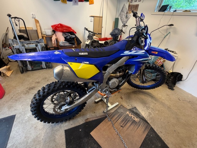 1515929-10 Motorcross - Yamaha YZ 250 F -2025