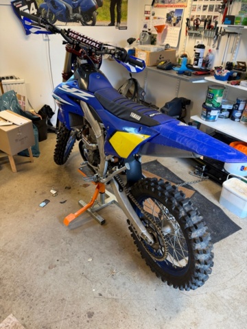 1515929-4 Motorcross - Yamaha YZ 250 F -2025
