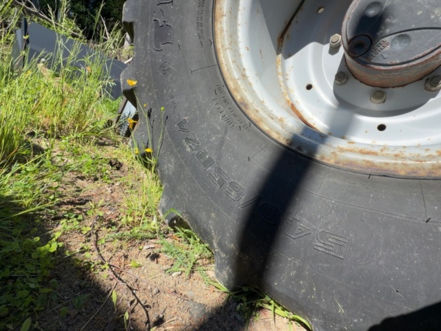 1529861-12 Traktor med frontlastare - Deutz-Fahr Agrofarm 110 med Quicke Q960
