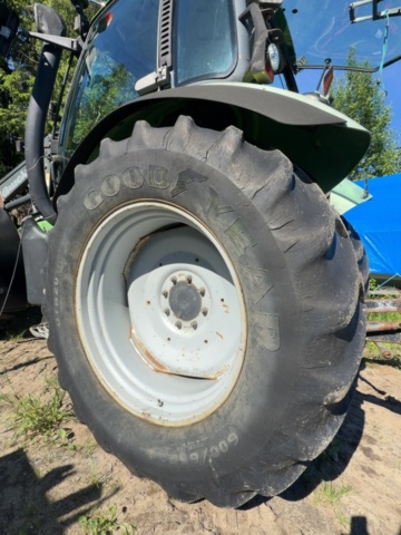 1529861-13 Traktor med frontlastare - Deutz-Fahr Agrofarm 110 med Quicke Q960