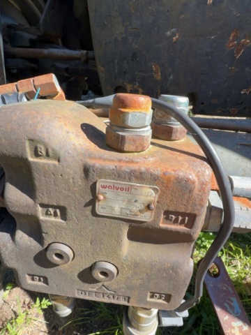 1529861-22 Traktor med frontlastare - Deutz-Fahr Agrofarm 110 med Quicke Q960