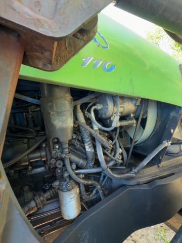 1529861-37 Traktor med frontlastare - Deutz-Fahr Agrofarm 110 med Quicke Q960