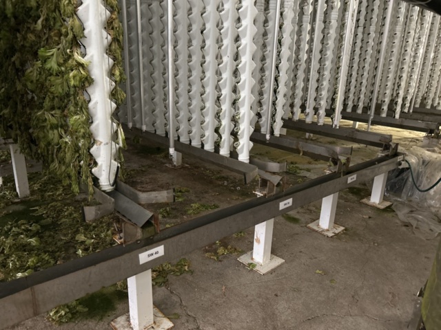 1504262-15 Vertikalodlingssystem med styrsystem - modulbaserat system