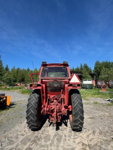 1529862-6 Traktor med lastare - Volvo BM T 500 H