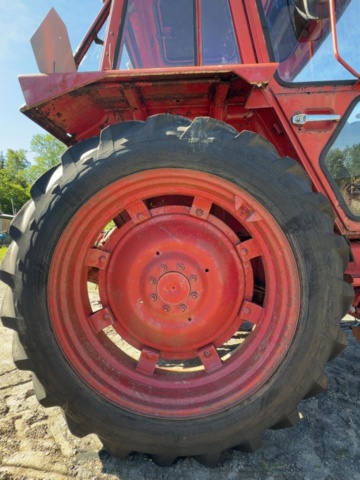 1529862-12 Traktor med lastare - Volvo BM T 500 H