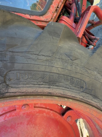 1529862-13 Traktor med lastare - Volvo BM T 500 H