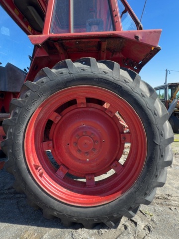 1529862-14 Traktor med lastare - Volvo BM T 500 H