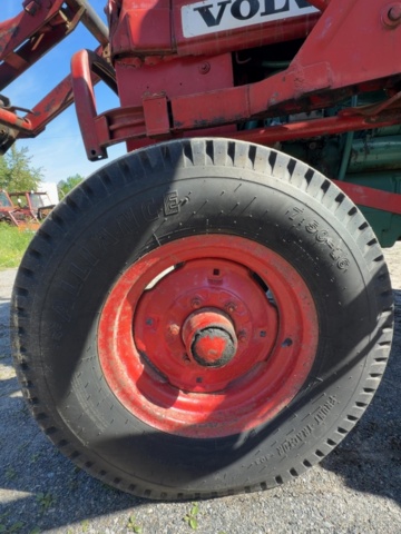 1529862-16 Traktor med lastare - Volvo BM T 500 H