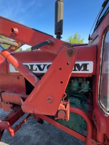 1529862-18 Traktor med lastare - Volvo BM T 500 H