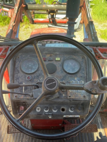 1529862-38 Traktor med lastare - Volvo BM T 500 H