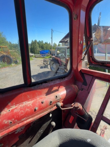 1529862-43 Traktor med lastare - Volvo BM T 500 H