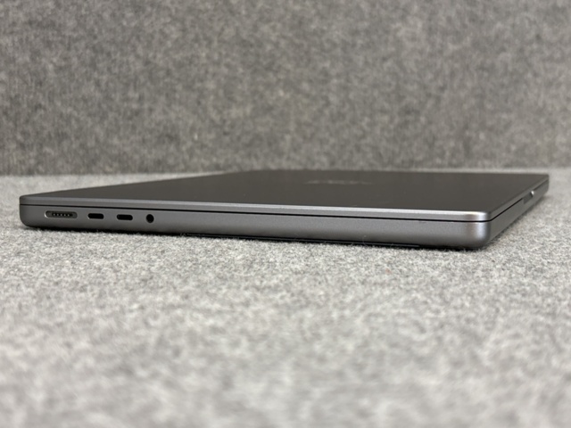 1511322-8 Macbook Pro 14" M2 Pro - 16GB / 512GB