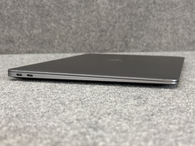 1511325-10 MacBook Air 13.3" M1 - 8GB / 256GB