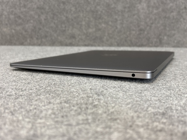 1511325-11 MacBook Air 13.3" M1 - 8GB / 256GB