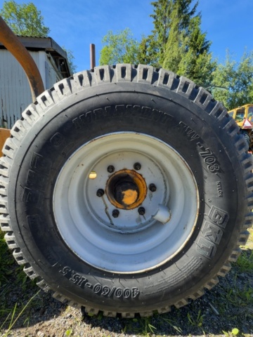 1529864-21 Skogsvagn med kran och grip - FTG K35