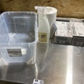 1504272-5 Samling med arbetsbänkar och hyllor