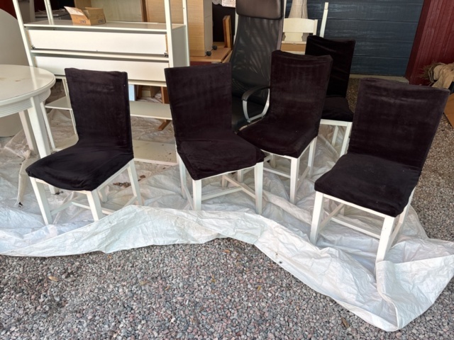 1505944-5 Möblemang från kontor