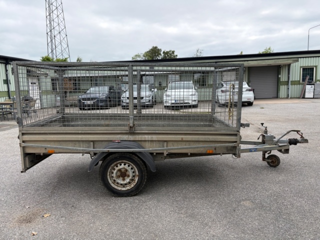 1464184-4 Grill trailer - Thule TGAB L0751