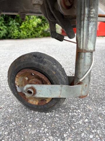1464184-18 Grill trailer - Thule TGAB L0751