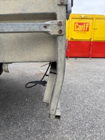 1464184-21 Grill trailer - Thule TGAB L0751