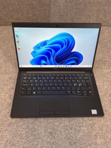 1511332-1 Laptop, Dell Latitude 7390 - 16GB / 256GB