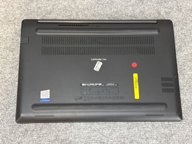 1511332-11 Laptop, Dell Latitude 7390 - 16GB / 256GB