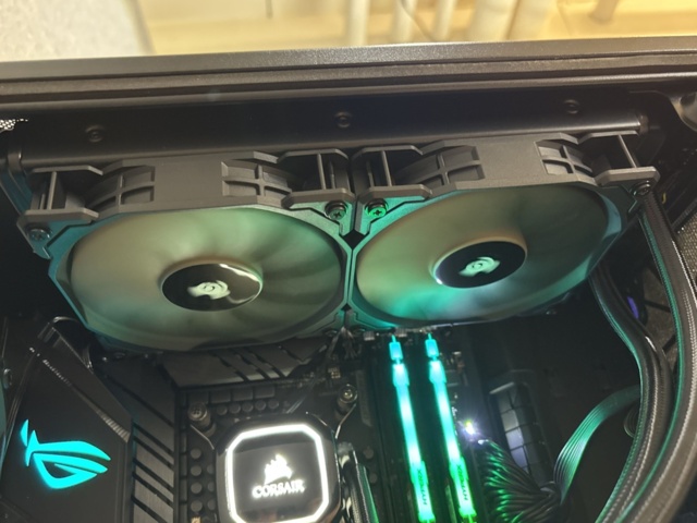 1511336-12 Gamingdator - Fractal, ROG, Corsair, Nvidia m.fl.