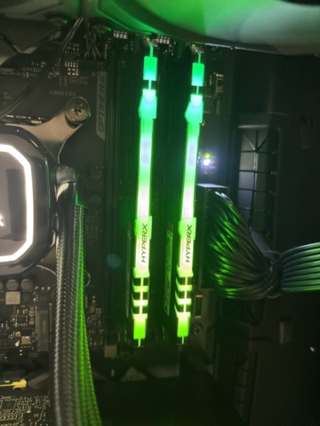 1511336-18 Gamingdator - Fractal, ROG, Corsair, Nvidia m.fl.