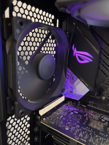 1511336-22 Gamingdator - Fractal, ROG, Corsair, Nvidia m.fl.