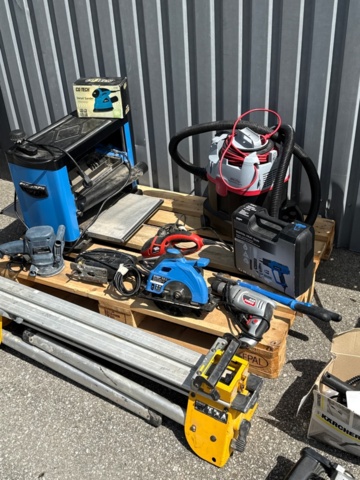 1535522-6 Saw table, planer and various tools - DeWalt, Ferm, Kärcher, etc.