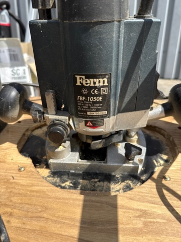 1535522-15 Saw table, planer and various tools - DeWalt, Ferm, Kärcher, etc.
