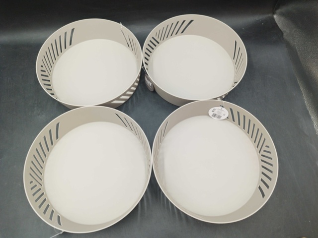 1537189-10 Serveringsartiklar - Maku, ostbrickor, skärbrädor
