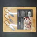 1537189-12 Serveringsartiklar - Maku, ostbrickor, skärbrädor