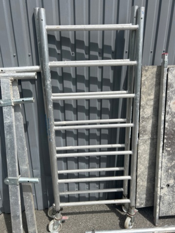 1535523-4 Scaffolding - Zarges