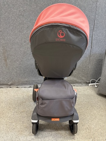 1535529-15 Stroller, bicycles, kickbikes, etc.