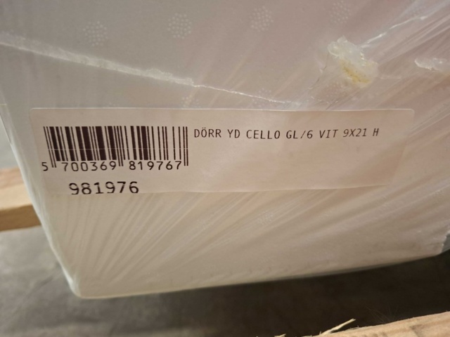 1543449-6 Ytterdörr högerhängd Cello GL/6 Vit 9x21