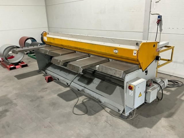 1543716-1 Sheet metal working machine - RAS 52.30
