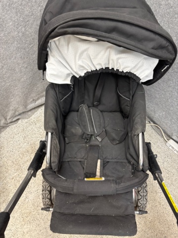 1535539-6 Stroller, golf cart, dog basket, etc.