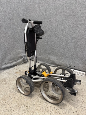 1535539-7 Stroller, golf cart, dog basket, etc.