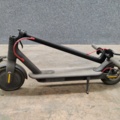 1543820-31 2 pcs Electric Scooters Ninebot M365