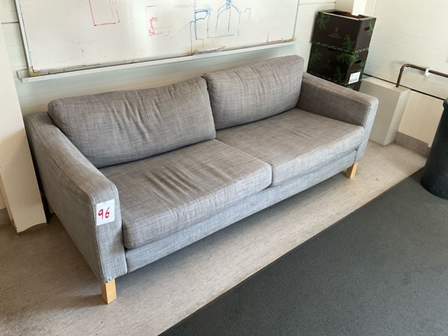 1543808-2 Sofa