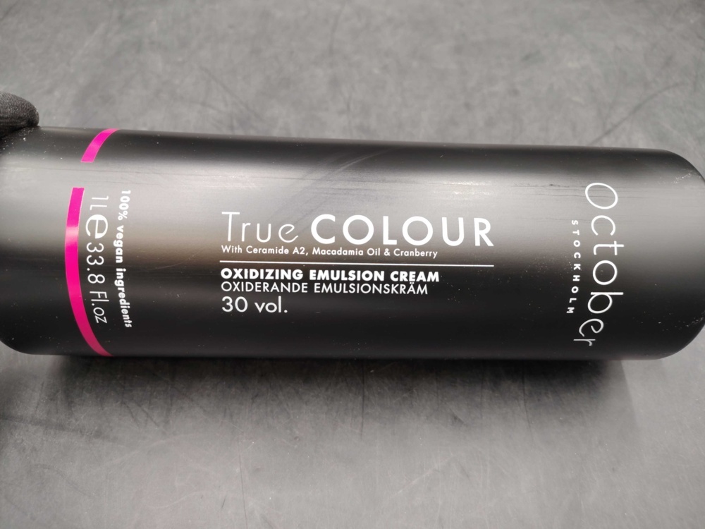 1544350-2 Oxidation cream 12 pcs - October Stockholm, True Color Activator Emulsion Cream 30 Vol