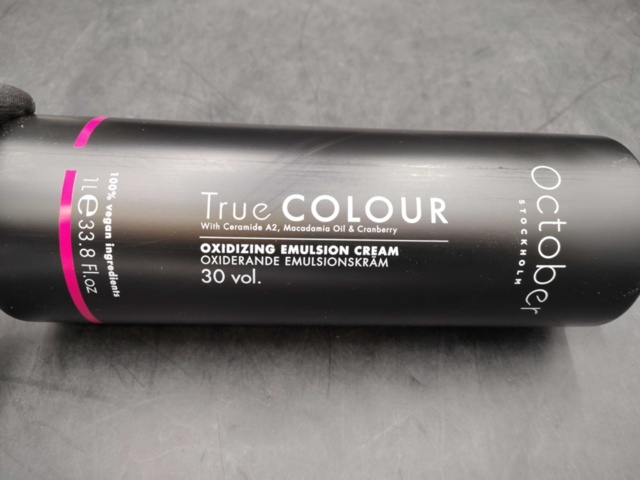 1544350-2 Oxidation cream 12 pcs - October Stockholm, True Color Activator Emulsion Cream 30 Vol